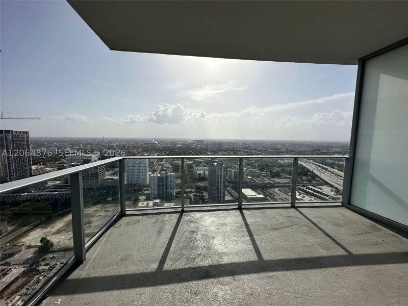 1 bedroom Condominium at 851 NE 1st Ave 4006, Paramount Miami Worldcent, Miami — photo 5