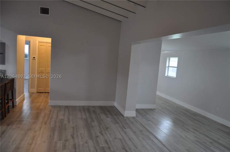 2 bedroom SingleFamilyResidence at 4035 E 2nd Ave, Churchill Downs, Hialeah — photo 4