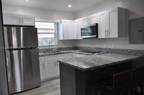 4035 E 2nd Ave, Hialeah FL - photo 6 of 30