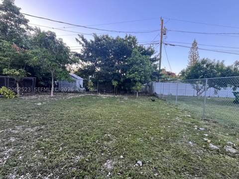 15485 Harrison Dr, Homestead FL - photo 6 of 15