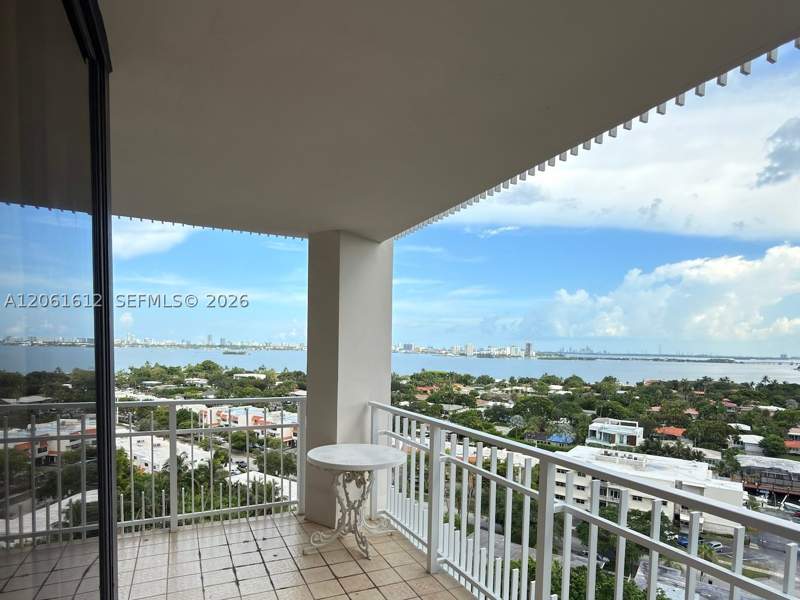 2 bedroom Condominium at 2000 Towerside Ter 1510, Towers Of Quayside Condo, Miami — photo 2