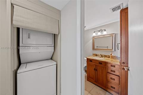 4000 Towerside Ter 1405, Miami FL - photo 17 of 68
