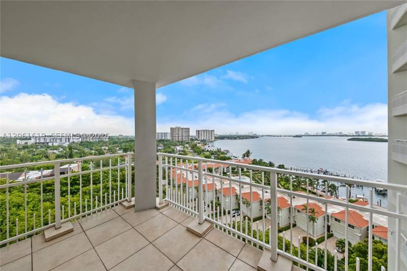 2 bedroom Condominium at 4000 Towerside Ter 1405, The Towers Of Quayside Co, Miami — photo 4