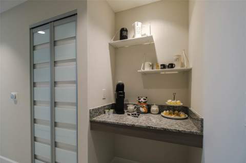 5350 NW 84th Avenue 1413, Doral FL - photo 15 of 21