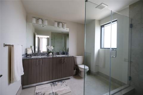 5350 NW 84th Avenue 1413, Doral FL - photo 6 of 21