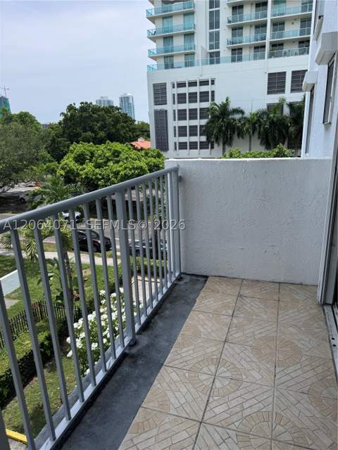2530 SW 3rd Ave 306, Miami FL - photo 10 of 17