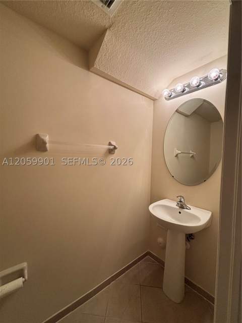 15217 SW 119th Ter, Miami FL - photo 9 of 28