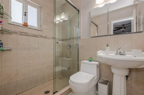 11559 SW 7th St, Sweetwater FL - photo 22 of 28