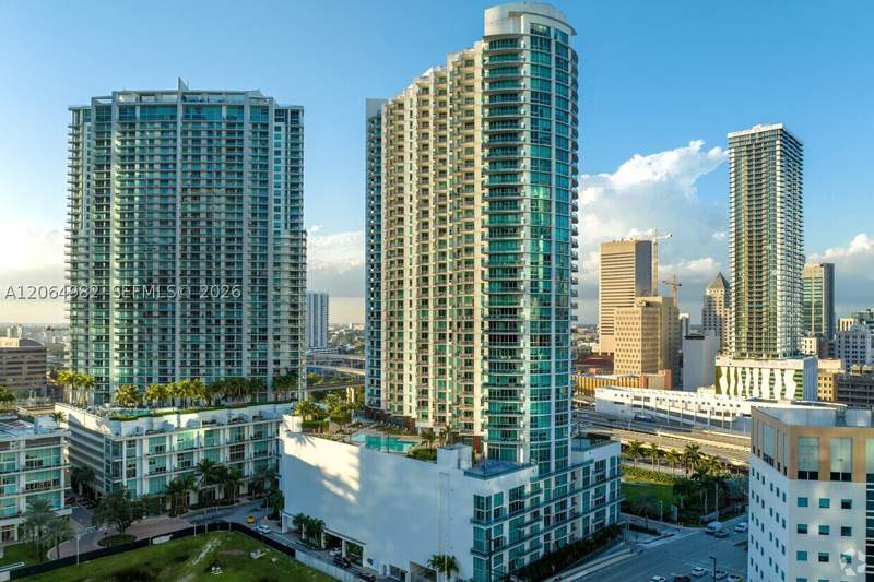 2 bedroom Condominium at 350 S Miami Ave 2714, Wind Condo, Miami — photo 2