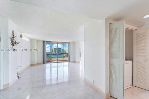19101 NE 36th Ct 705, Aventura FL - photo 7 of 14