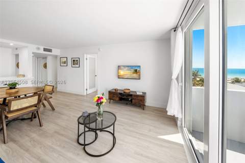 345 Ocean Dr 610, Miami Beach FL - photo 10 of 19