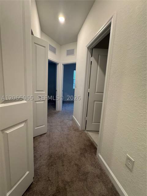 13411 SW 287th Ter 13411, Homestead FL - photo 11 of 33
