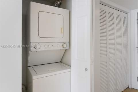 770 Claughton Island Dr 808, Miami FL - photo 8 of 16