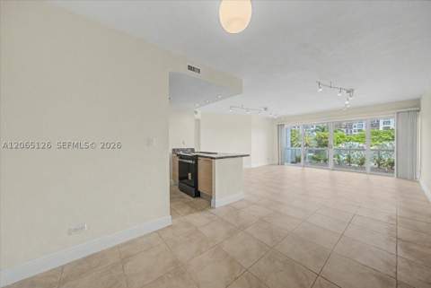 2451 Brickell Ave 4F, Miami FL - photo 6 of 33