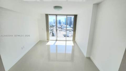 1750 N Bayshore Dr 2010, Miami FL - photo 14 of 23