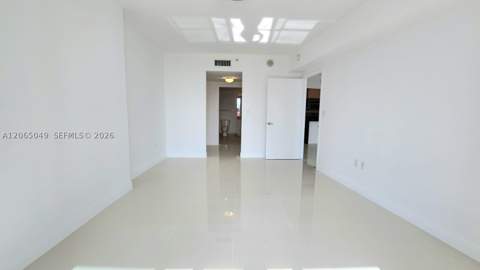 1750 N Bayshore Dr 2010, Miami FL - photo 15 of 23