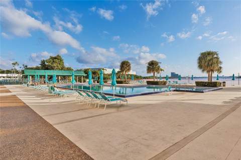 300 Bayview Dr 1603, Sunny Isles Beach FL - photo 20 of 24