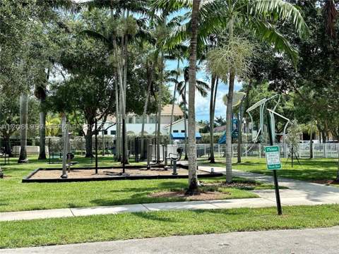 2435 SE 11th St, Homestead FL - photo 12 of 12