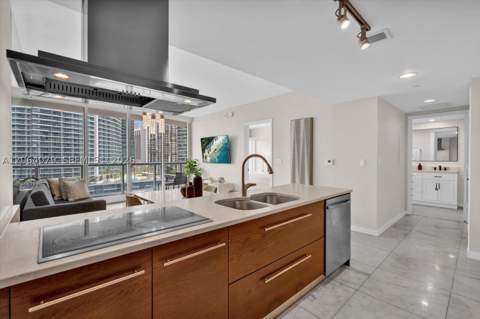 485 Brickell Ave 2103, Miami FL - photo 11 of 25