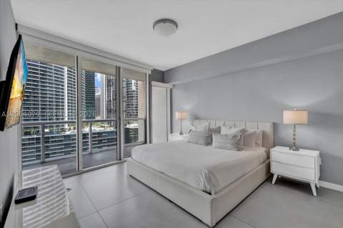 485 Brickell Ave 2103, Miami FL - photo 13 of 25