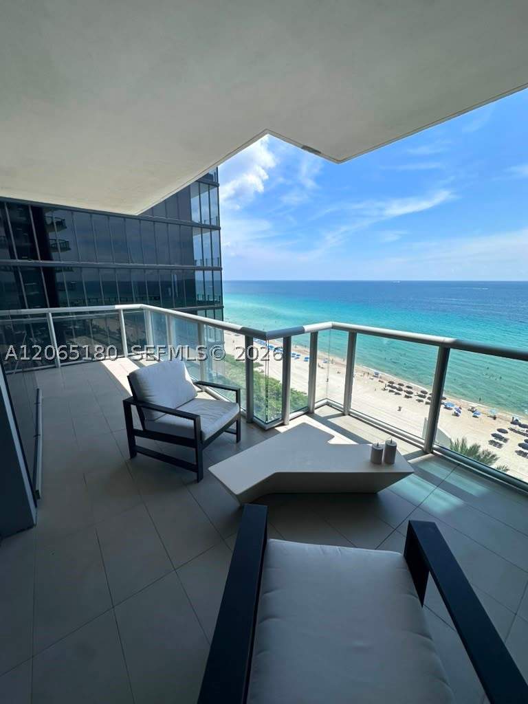 3 bedroom Condominium at 17121 Collins Ave 1208, Jade Ocean Condo, Sunny Isles Beach — photo 2