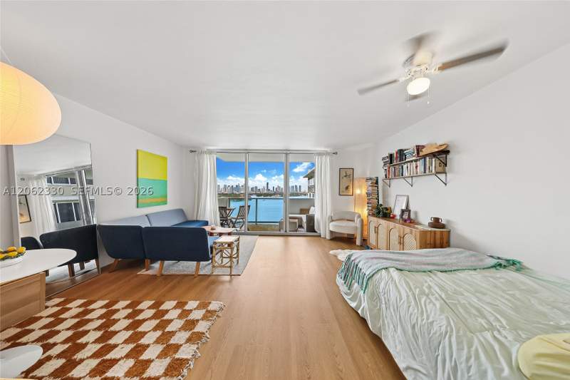0 bedroom Condominium at 1200 West Ave 1502, Mirador 1200 Condo, Miami Beach — photo 4