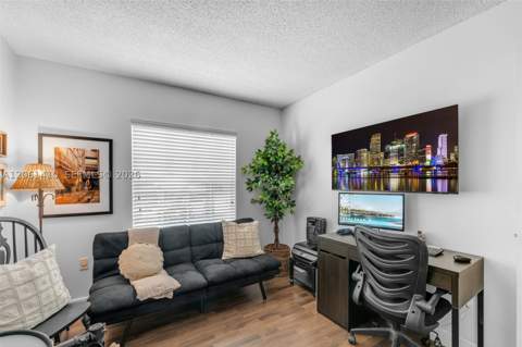 1050 NW 129th Ave, Miami FL - photo 23 of 34