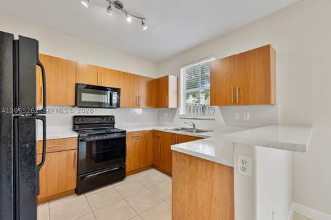 2531 SE 15th Ct, Homestead FL - photo 10 of 33