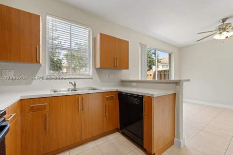 2531 SE 15th Ct, Homestead FL - photo 11 of 33