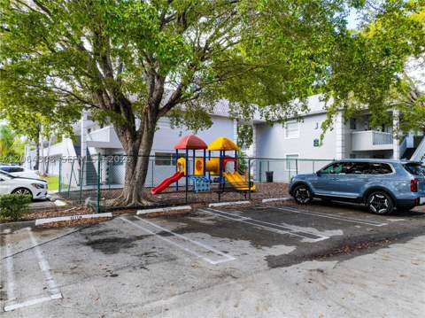 17255 SW 95th Ave 161, Palmetto Bay FL - photo 19 of 38