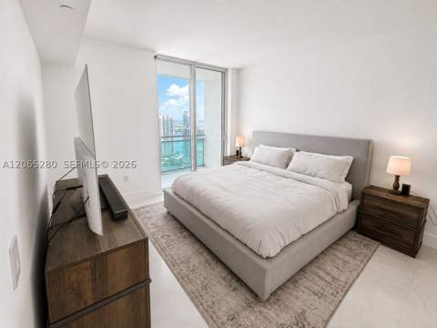 950 Brickell Bay Dr 3904, Miami FL - photo 13 of 46