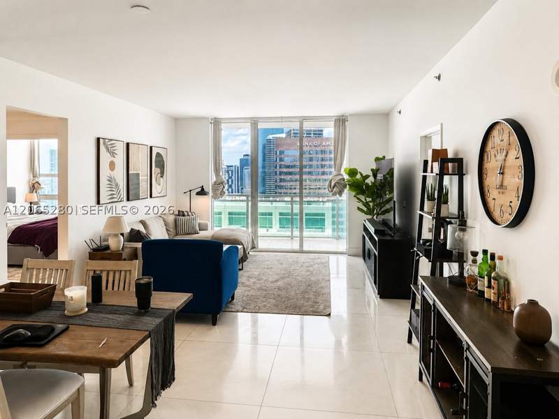 2 bedroom Condominium at 950 Brickell Bay Dr 3904, The Plaza 851 Brickell Co, Miami — photo 2