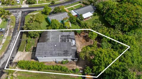 155 SW 16th Ter, Homestead FL - photo 6 of 10