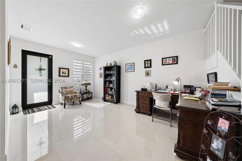 3 bedroom Townhouse at 13667 SW 157th Ct, Century Gardens South, Miami — photo 4