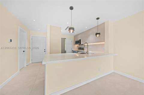 1400 NE 191st St 305, Miami FL - photo 6 of 24