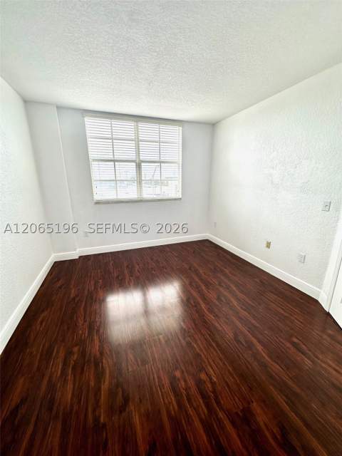 215 SW 42nd Ave 401, Miami FL - photo 10 of 26