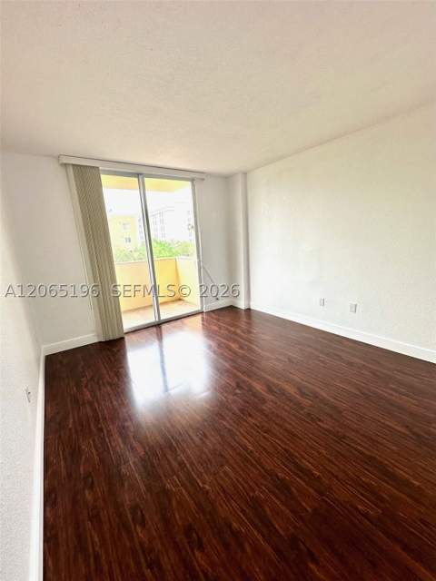 215 SW 42nd Ave 401, Miami FL - photo 15 of 26