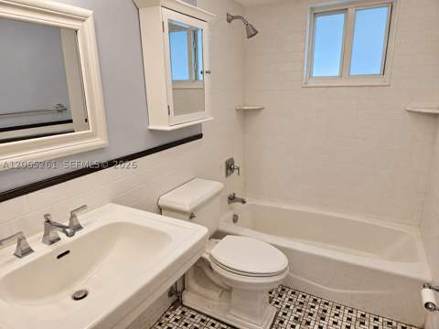 3601 NE 170th St 605, North Miami Beach FL - photo 19 of 21