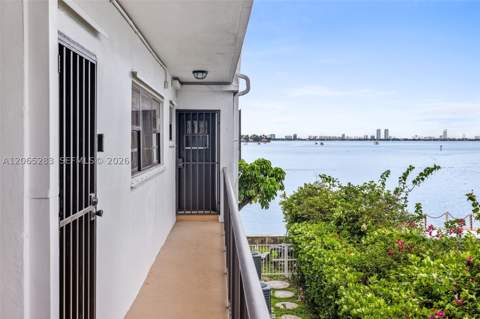 7845 NE Bayshore Ct 12, Miami FL - photo 15 of 28