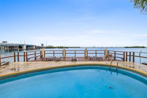 7845 NE Bayshore Ct 12, Miami FL - photo 18 of 28