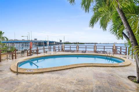 7845 NE Bayshore Ct 12, Miami FL - photo 19 of 28