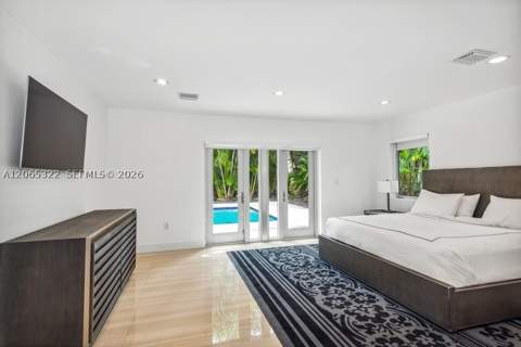 8215 SW 63rd Pl, Miami FL - photo 12 of 30