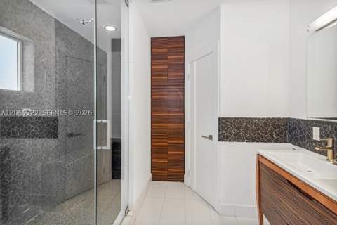8215 SW 63rd Pl, Miami FL - photo 14 of 30