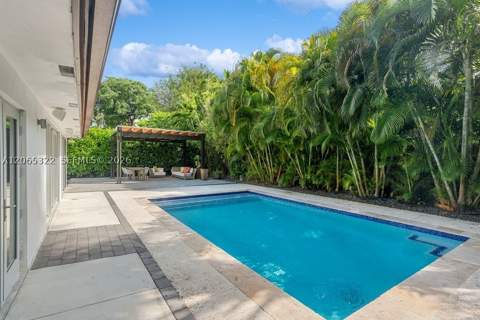 8215 SW 63rd Pl, Miami FL - photo 22 of 30