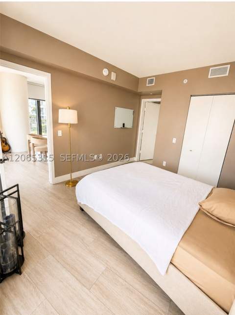 121 NE 34th St 904, Miami FL - photo 7 of 26