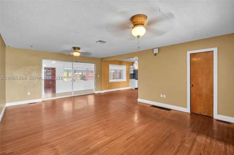 17520 NW 17th Ave, Miami Gardens FL - photo 7 of 36