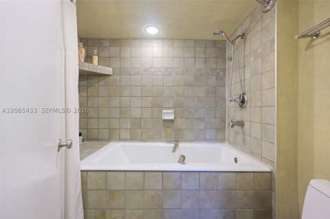20401 NE 30th Ave 320-8, Aventura FL - photo 18 of 24