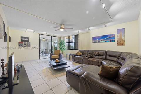 20401 NE 30th Ave 320-8, Aventura FL - photo 8 of 24
