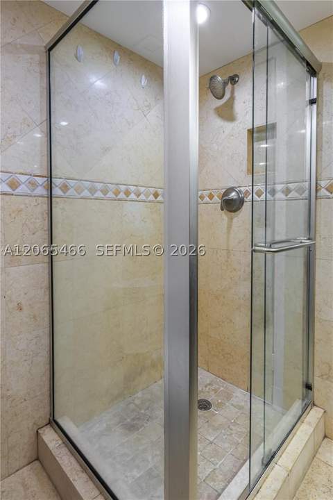 2841 NE 163rd St 1002, North Miami Beach FL - photo 17 of 19