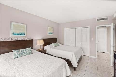 5601 Collins Ave 1216, Miami Beach FL - photo 12 of 30